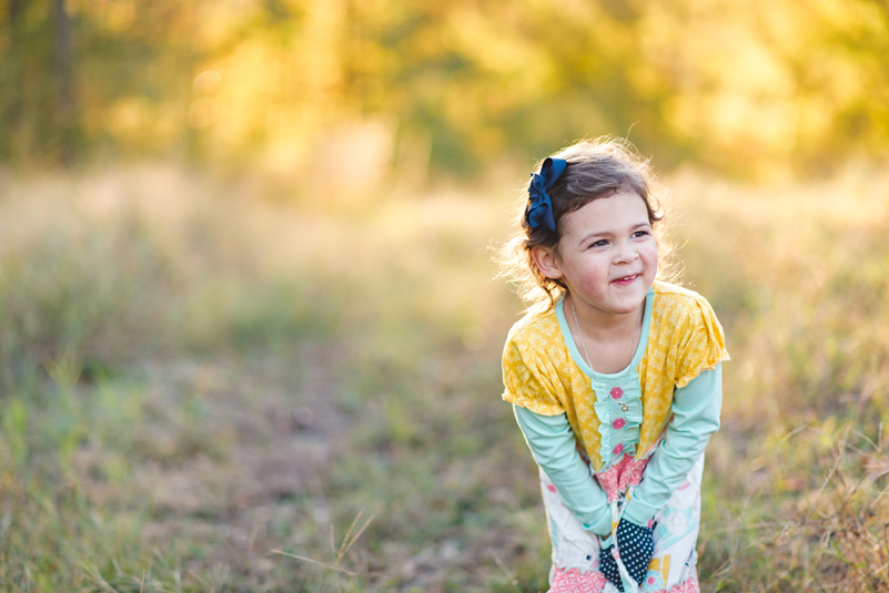 family-of-four-fall-photos-with-two-little-girls-south-carolina_22