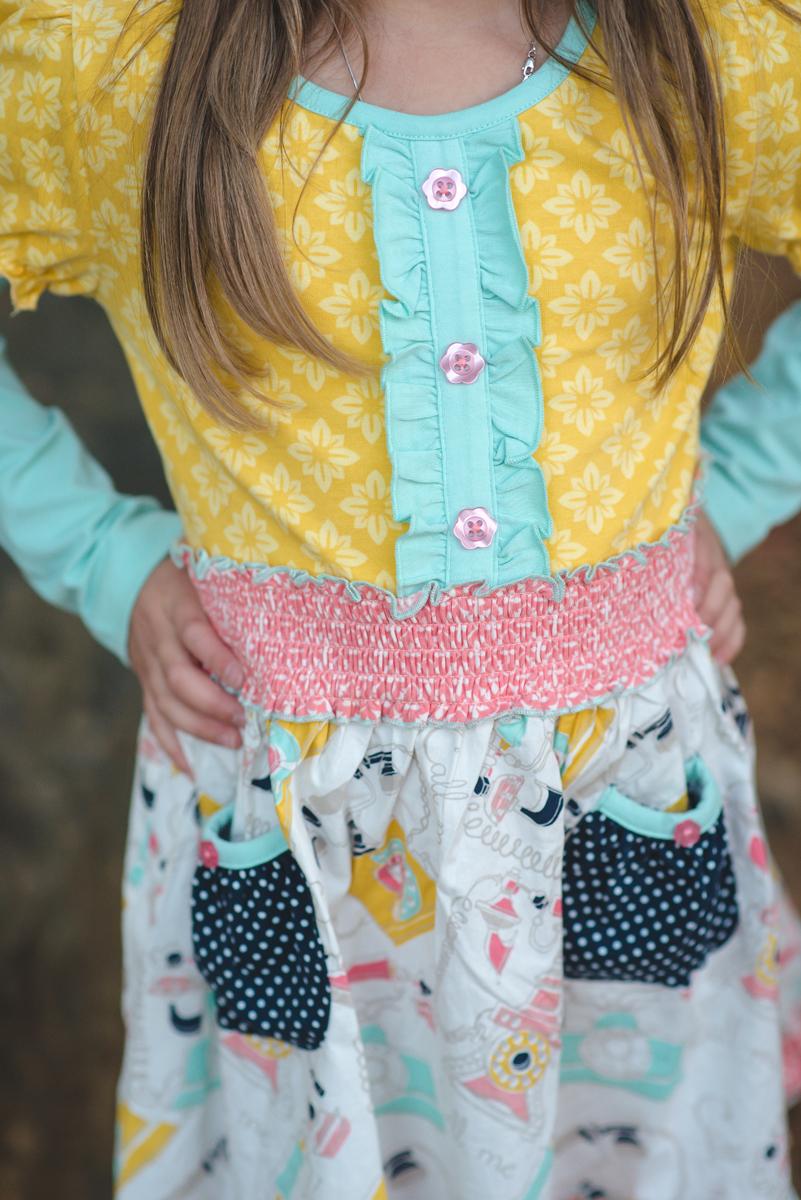 family-of-four-fall-photos-with-two-little-girls-south-carolina_38