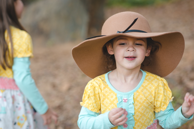 family-of-four-fall-photos-with-two-little-girls-south-carolina_40