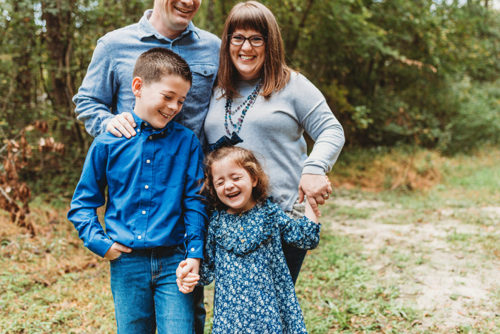 blue outfits inspiration family photo